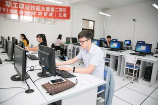 大慶市2019年度十行業(yè)百工種職工技能大賽第二賽區(qū)計算機應用技能大賽暨技術(shù)開發(fā)論壇圓滿落幕